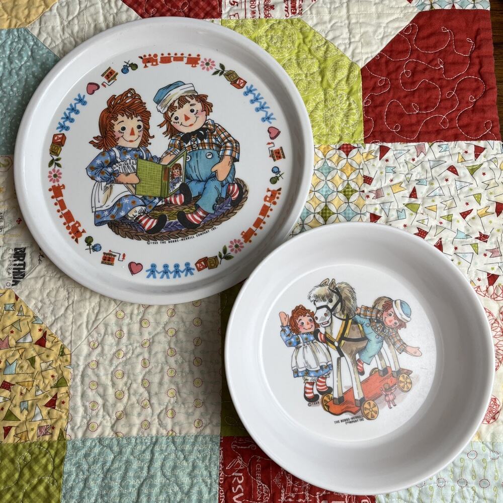 Vintage Oneida Deluxe Raggedy Ann & Andy Melamine Bowl & Plate Set, 3243 & 3107